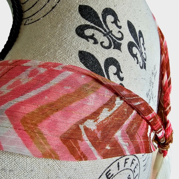 Guess Chevron Coral Sleeveless Top Size Medium - Picture 10 of 14